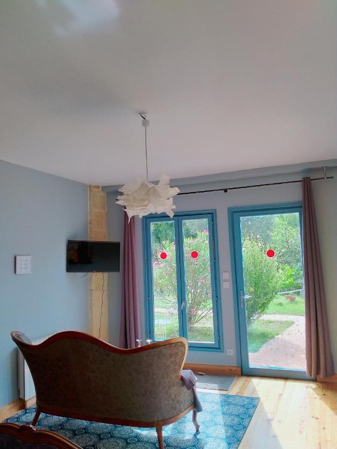 La Cadournaise Bed & Breakfast Saint-Seurin-de-Cadourne Exterior photo